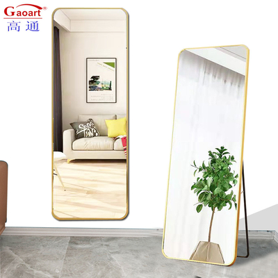 Miroir rond en or grand contemporain pour la décoration murale