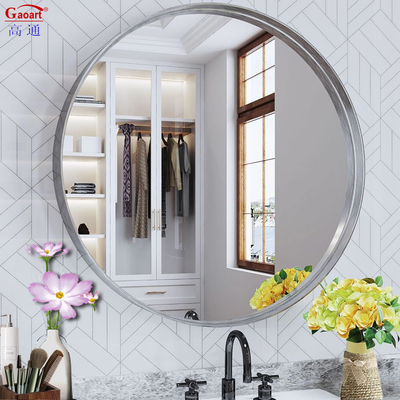 Salle de bains en argent miroir en verre avec cadre en alliage d'aluminium