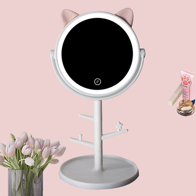 Notre miroir cosmétique à lumière LED est l' ajout parfait à votre vestiaire