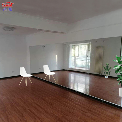 Décoration de la maison moderne Grands miroirs muraux étanches du gymnase avec un design élégant de panneaux de verre