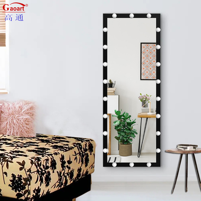 Design de mode debout Décoration de la maison Vêtements de corps en métal Led Plancher Hollywood Mirror Géant