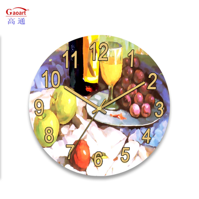 Décoratif personnalisé Petite décoration Dortoir Horloge en verre murale UV Sublimation de grande taille tous les jours