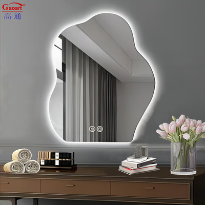 Taille personnalisée Smart Glass Led Salon écran tactile miroir de salle de bain pour la lumière murale LED