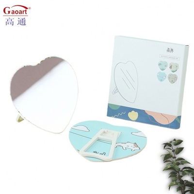 Appliquez efficacement le maquillage n'importe où avec notre miroir cosmétique en plastique en papier revêtu