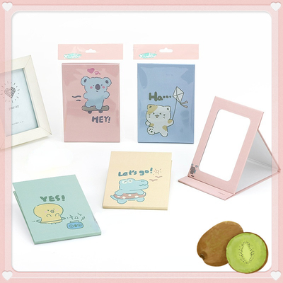 Logo supplémentaire Voyage de vanité Cosmétique en forme de cœur Maquillage miroir avec papier revêtu