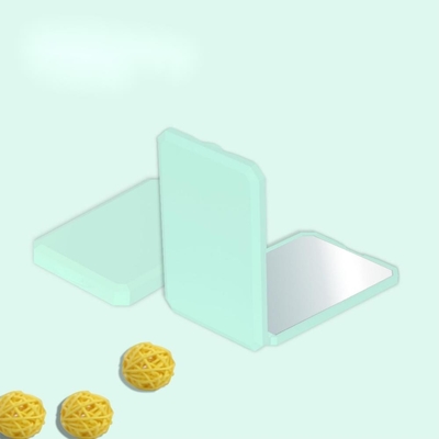 Style en forme de cœur Voyage pliable Vanité miroir en verre en plastique pour l' occasion quotidienne