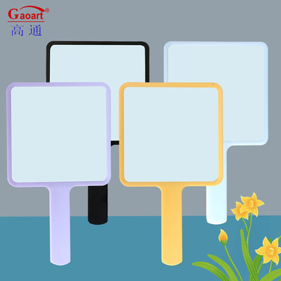 Miroir de maquillage portatif pour les besoins de maquillage et de maquillage