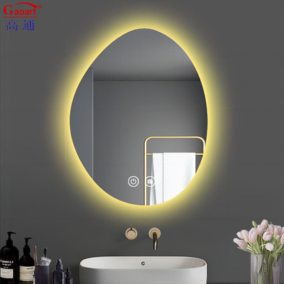 Découvrez la commodité de notre miroir LED pour votre salle de bain