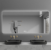 Miroir de salle de bains LED imperméable à l'eau 4 mm avec commutateur d'écran tactile et miroir argenté