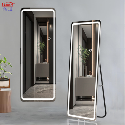Découvrez la beauté d'un miroir LED pour votre salle de bain