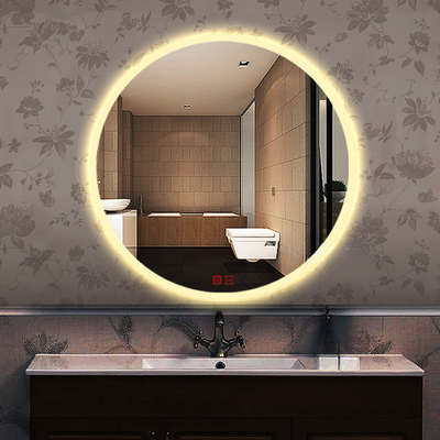 Améliorez l'éclairage de votre salle de bain avec notre miroir LED avancé