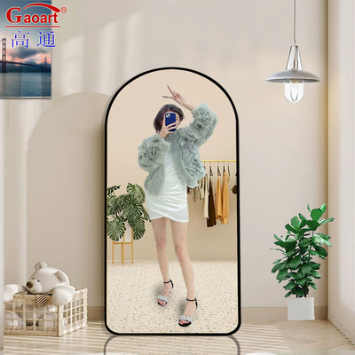 Améliorez votre dressing avec notre miroir de dressing haute performance