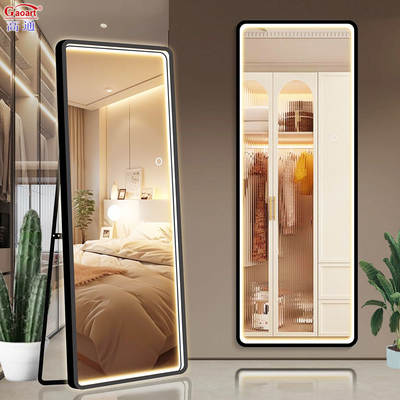 Découvrez la beauté d'un miroir LED pour votre salle de bain
