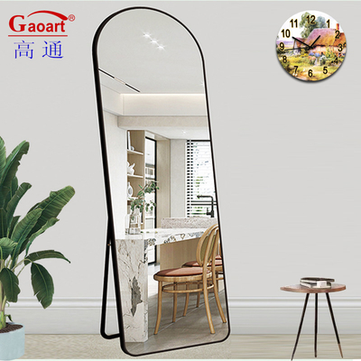 Trouvez le miroir parfait pour vos besoins commerciaux et à un prix abordable