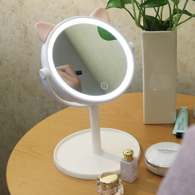 Obtenez l' éclairage parfait pour votre maquillage avec notre miroir de maquillage avancé