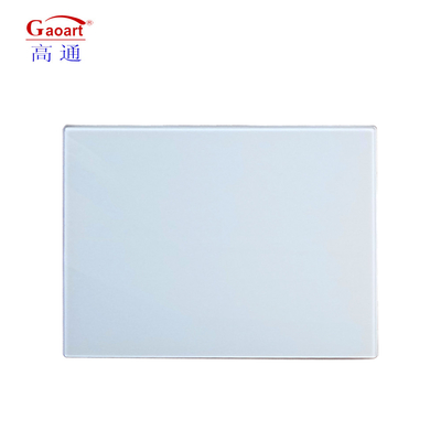 Plaque de coupe de verre trempé pratique pour faciliter le transfert et la cuisson des aliments