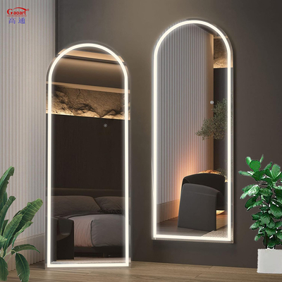 Améliorez votre salle de bain avec notre miroir LED haute performance