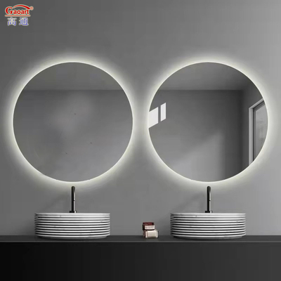 Améliorez l'éclairage de votre salle de bain avec un miroir LED élégant