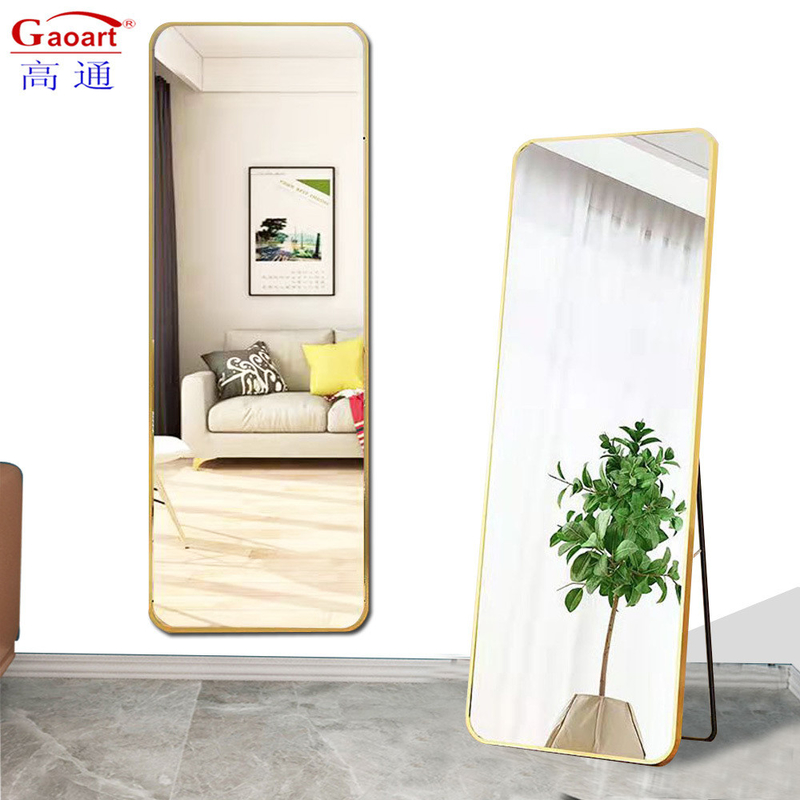 Miroir rond en or grand contemporain pour la décoration murale