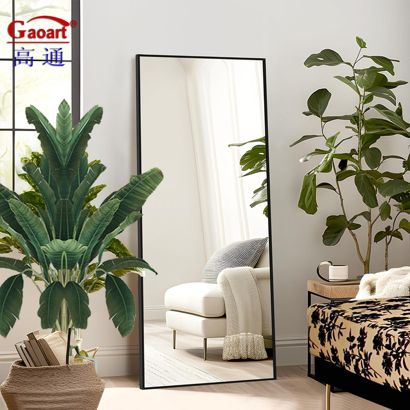 Décoration intérieure Miroir de plancher de pleine longueur avec cadre en alliage d'aluminium et support d'arche en or