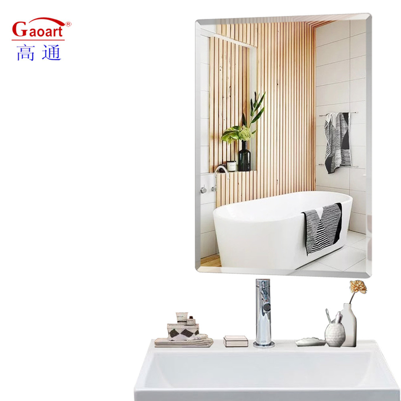 Salon de maquillage élégant Robe de coiffure légère Miroir vestimentaire pour grand décor de douche argenté