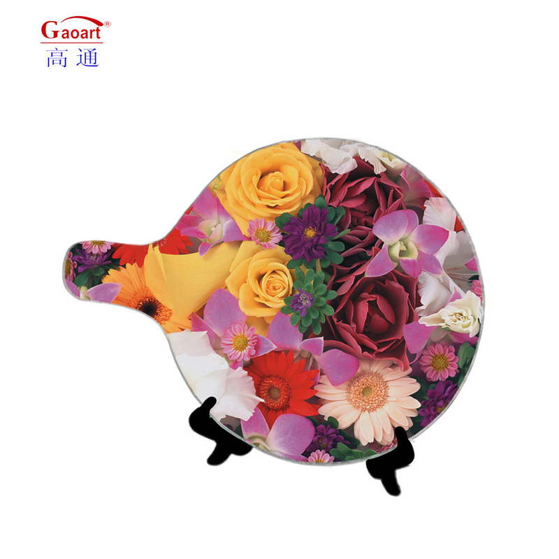 Planche de coupe de verre trempé de couleur 4 mm personnalisée pour la maison et la cuisine dans un design classique