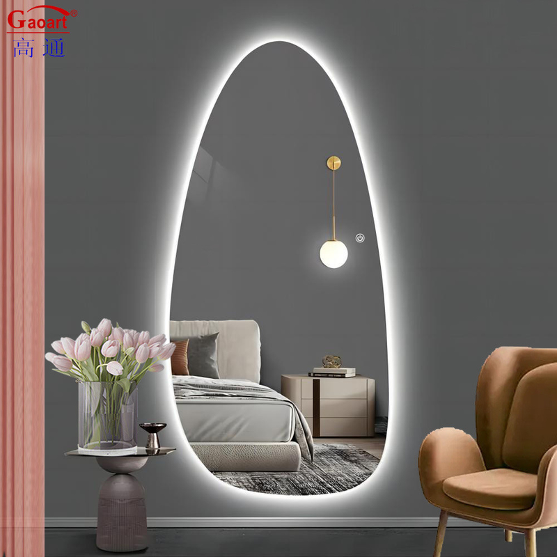 Décoration personnalisée pleine longueur Led pour le miroir de salle de bain Style de design moderne Portable éclairé