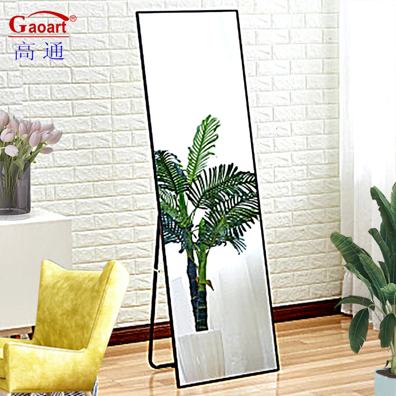Style de design contemporain Infinity Miroir vestimentaire de longueur complète pour chambre d'hôtel de luxe