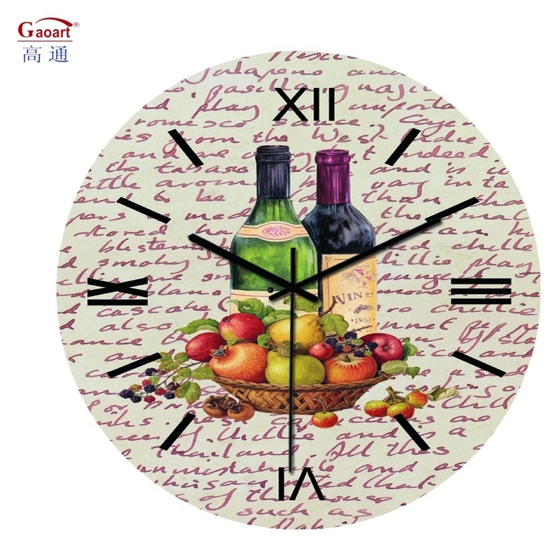 Horloge murale en feuille de 12 mm pour la décoration de chambre en verre de sublimation de style classique