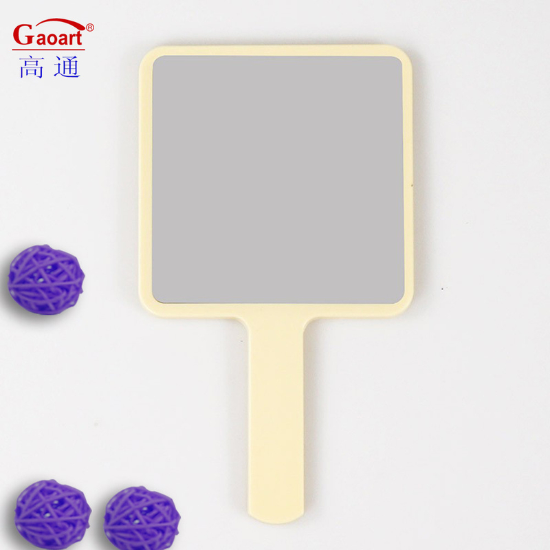 Miroir de maquillage portatif pour les besoins de maquillage et de maquillage